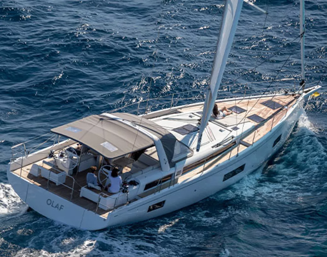 Oceanis Yacht 54